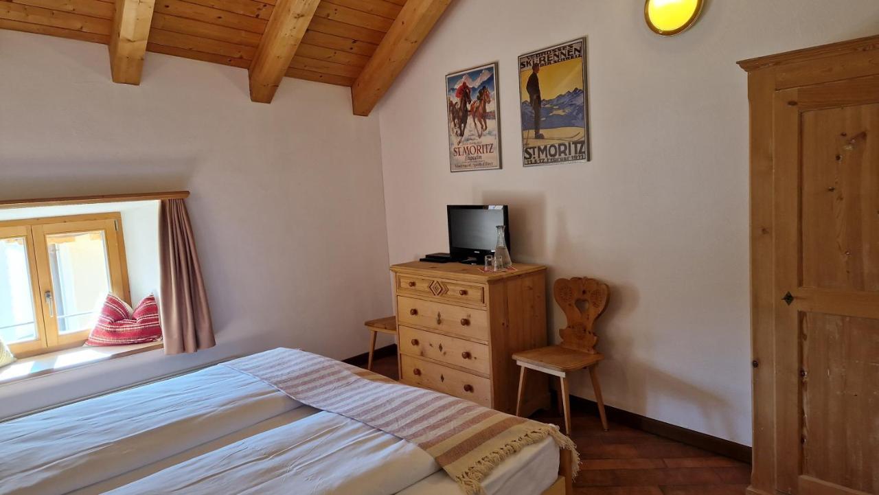 Weisses Kreuz - Crusch Alva Bed & Breakfast Samedan Dış mekan fotoğraf