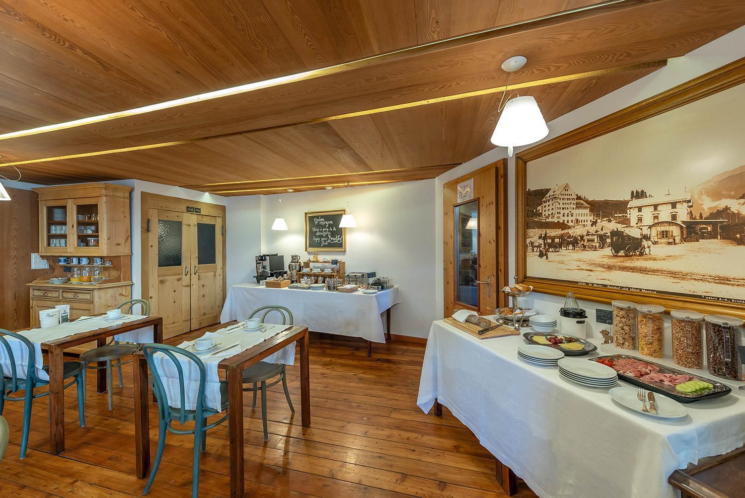Weisses Kreuz - Crusch Alva Bed & Breakfast Samedan Dış mekan fotoğraf
