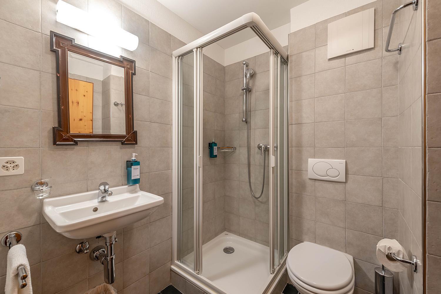 Weisses Kreuz - Crusch Alva Bed & Breakfast Samedan Dış mekan fotoğraf