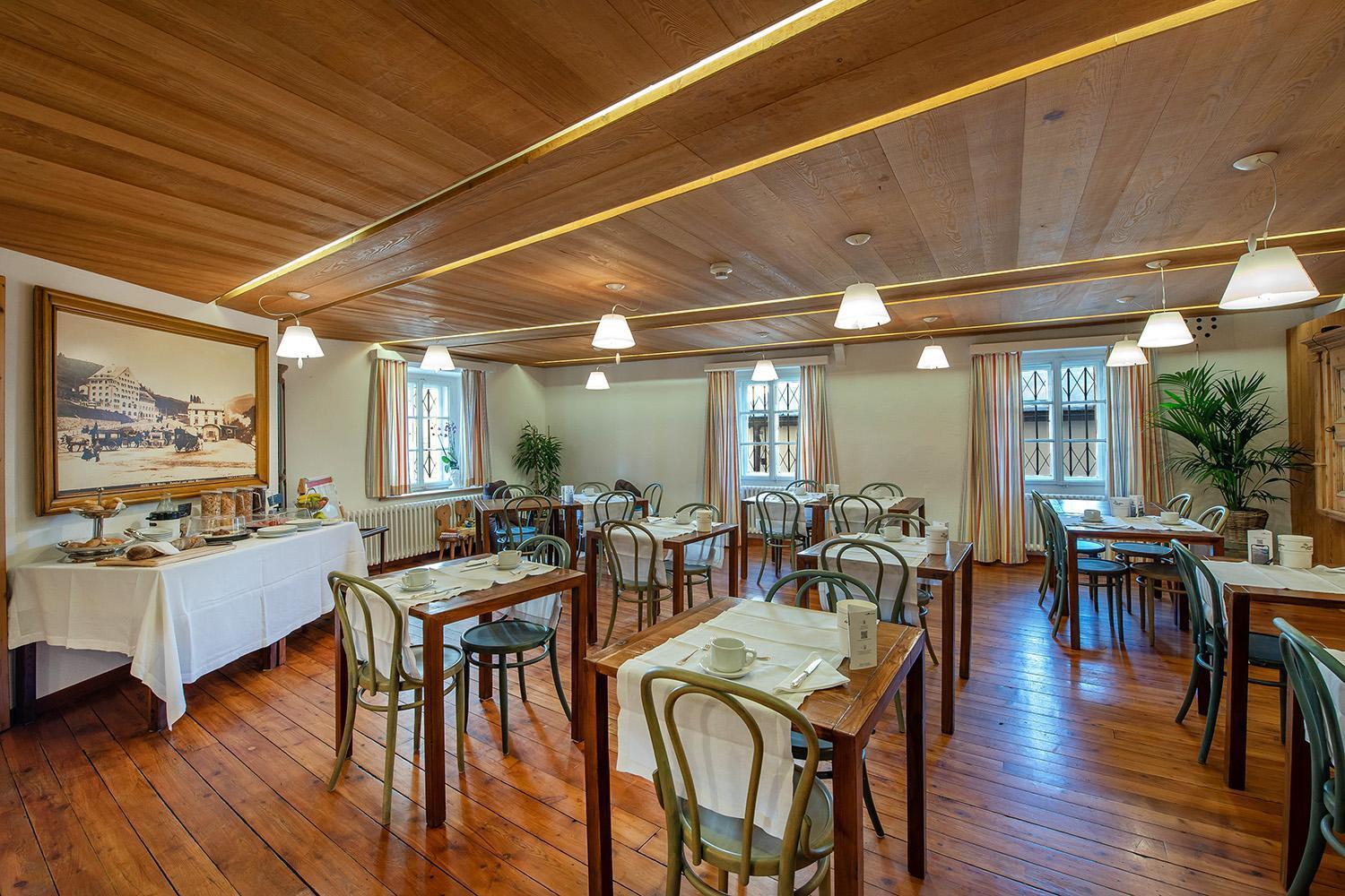 Weisses Kreuz - Crusch Alva Bed & Breakfast Samedan Dış mekan fotoğraf