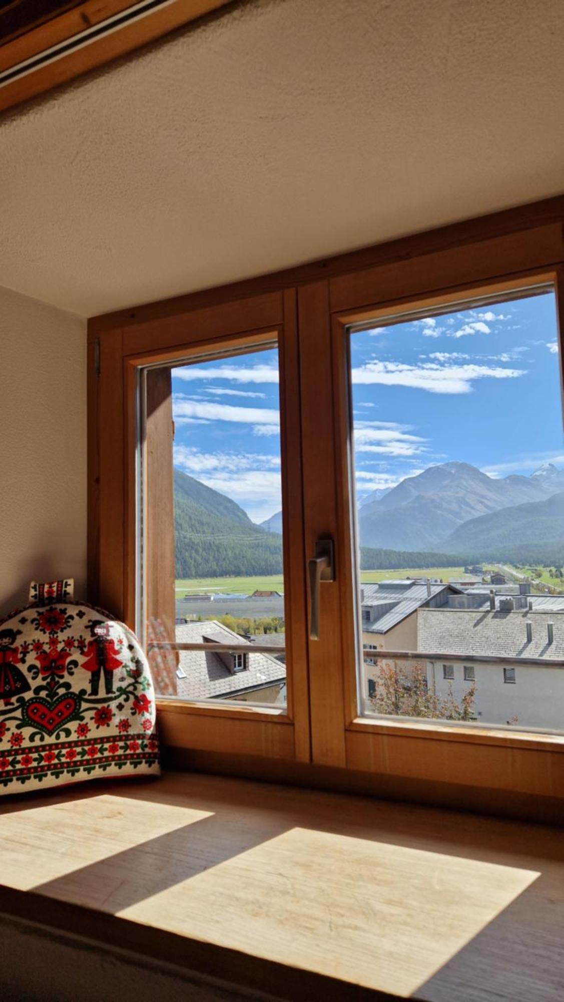 Weisses Kreuz - Crusch Alva Bed & Breakfast Samedan Dış mekan fotoğraf